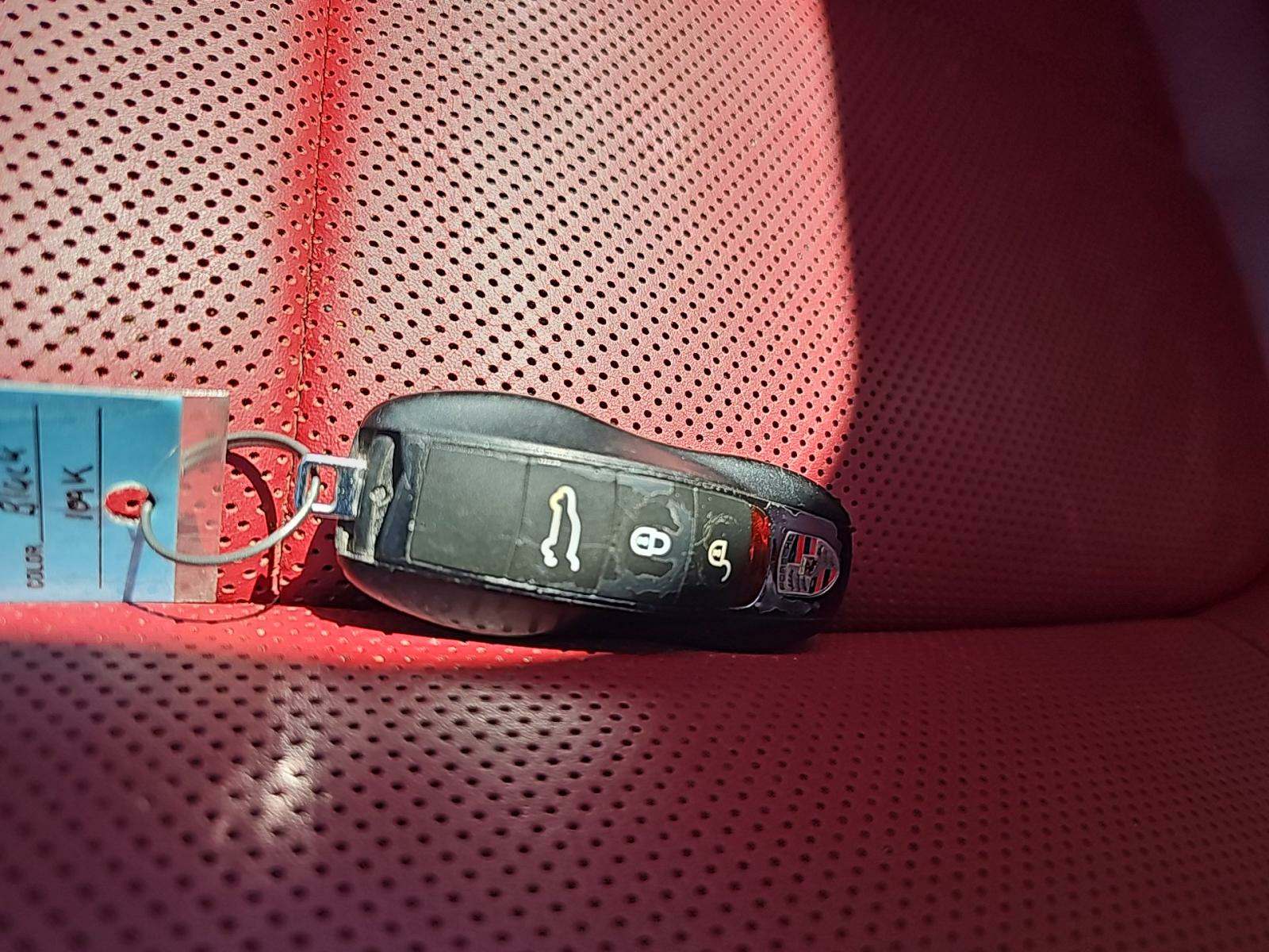 2017 Porsche Macan Turbo AWD