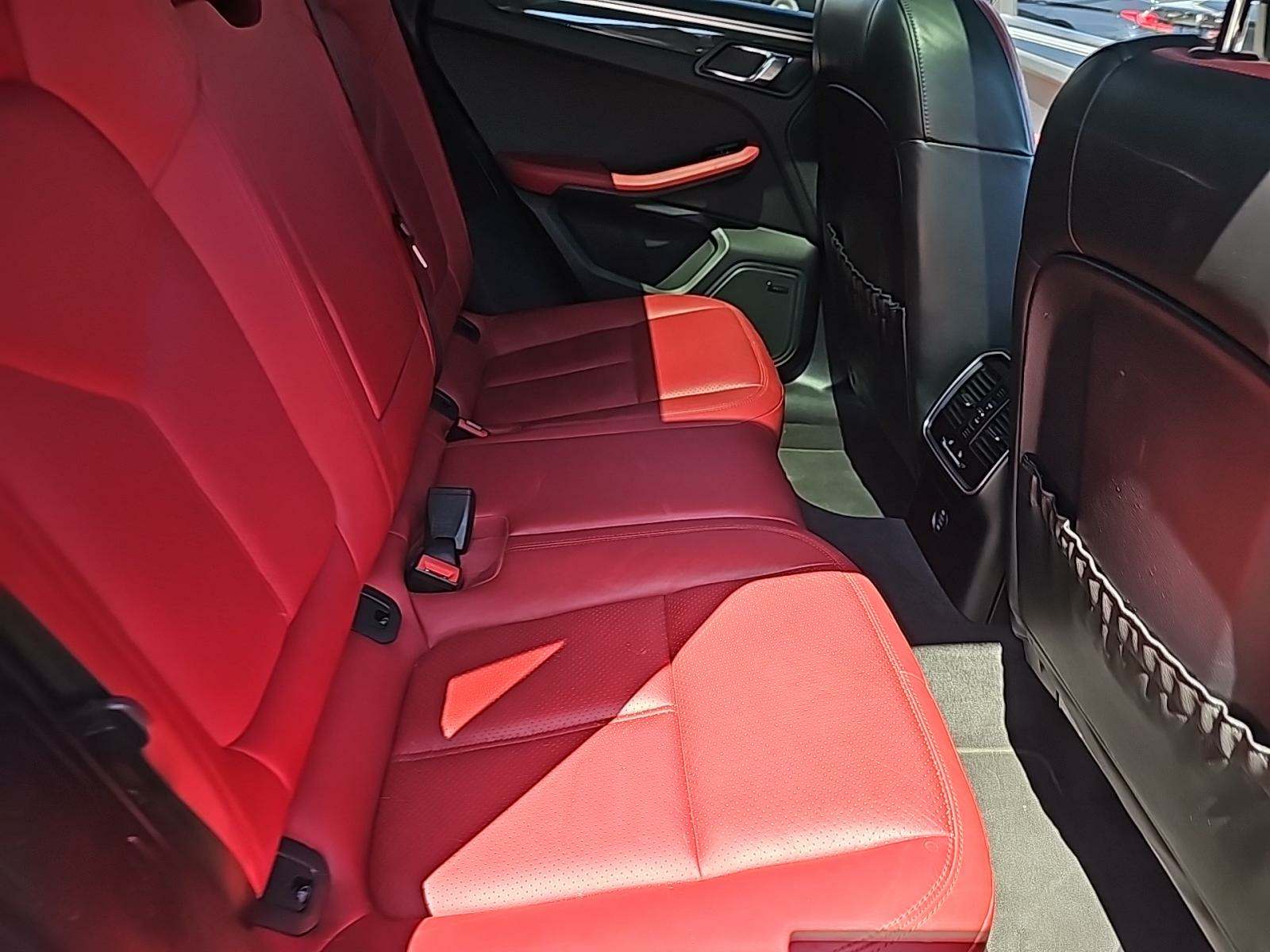 2017 Porsche Macan Turbo AWD