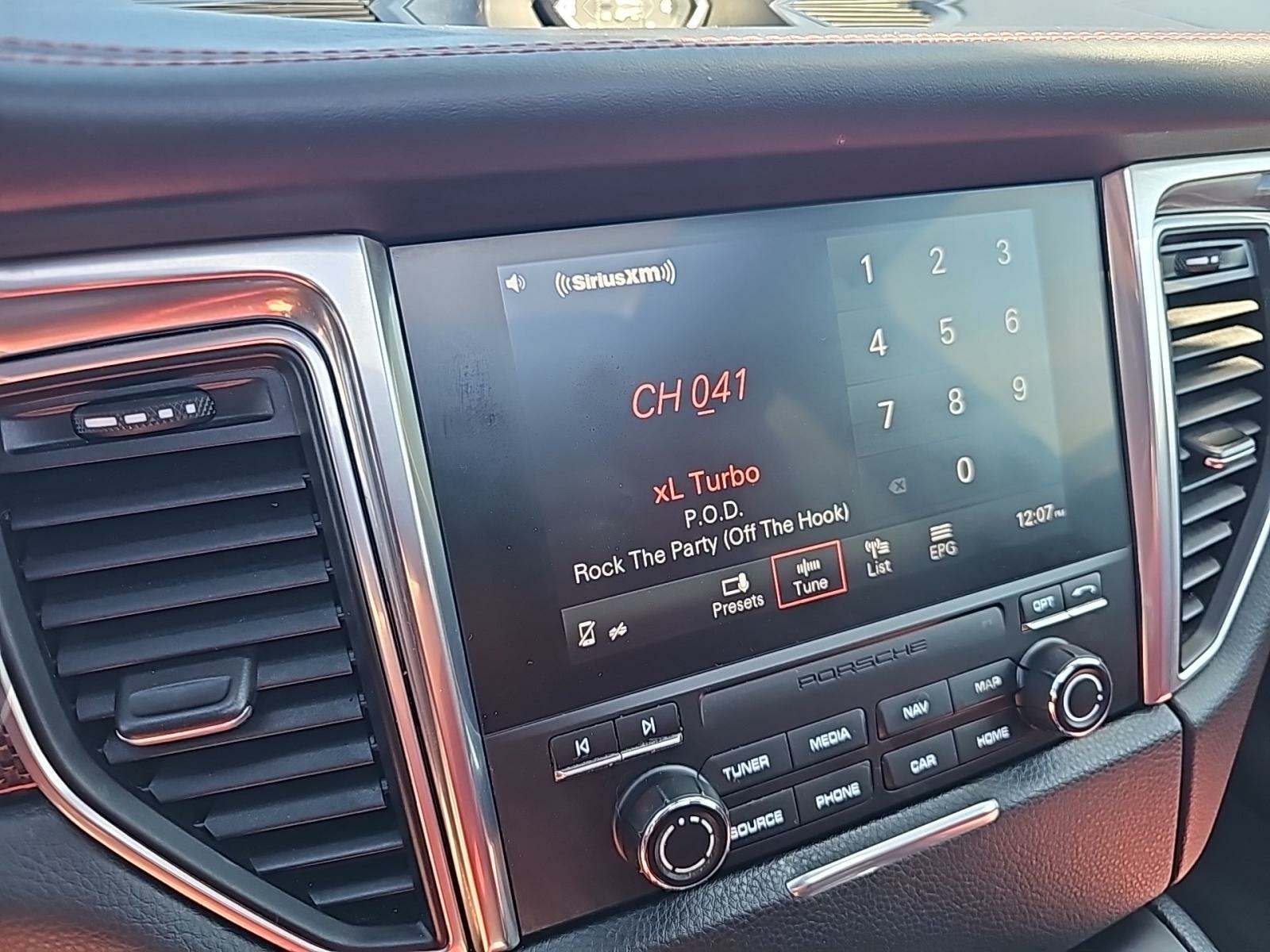 2017 Porsche Macan Turbo AWD