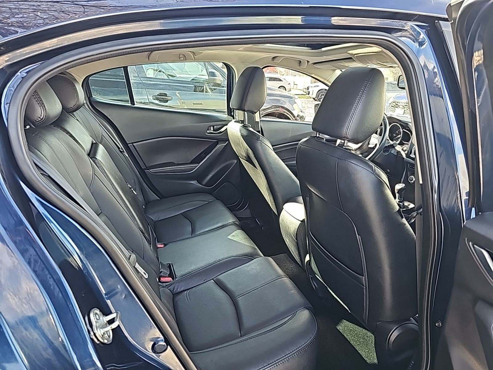 2018 MAZDA MAZDA3 Grand Touring FWD