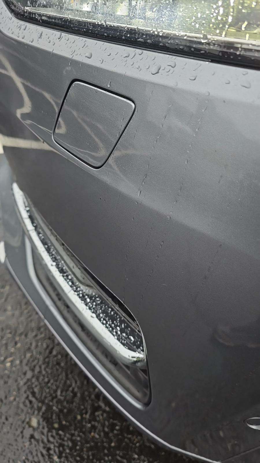 2016 Volvo XC90 T6 Momentum AWD