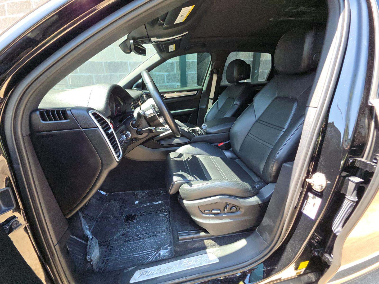 PORSCHE CAYENNE - 6