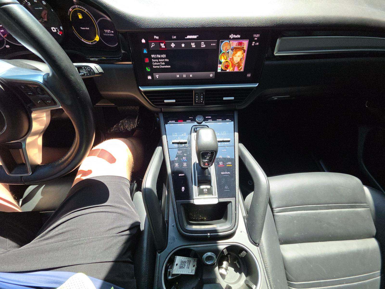 PORSCHE CAYENNE - 10