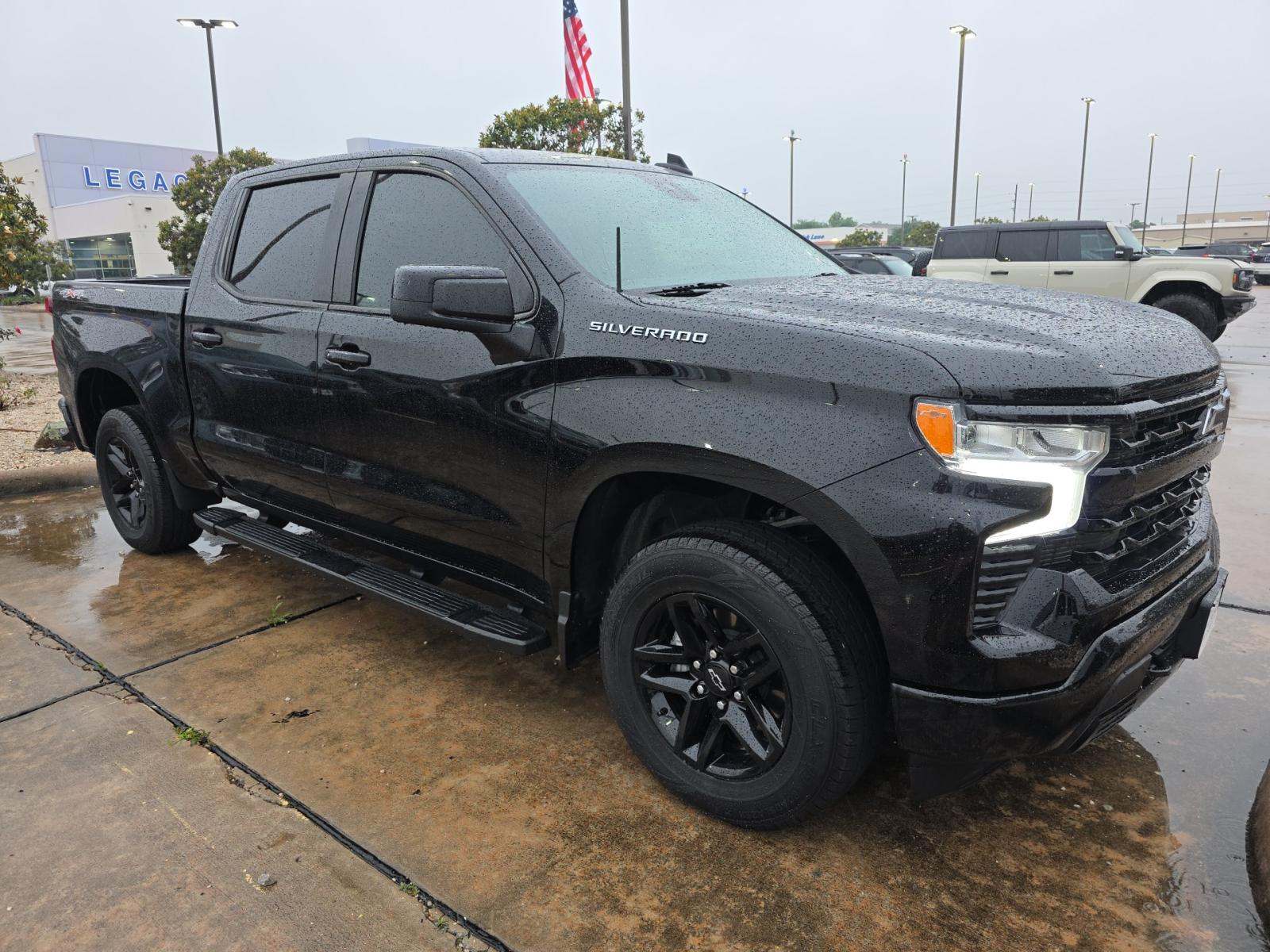 2024 Chevrolet Silverado 1500 RST AWD