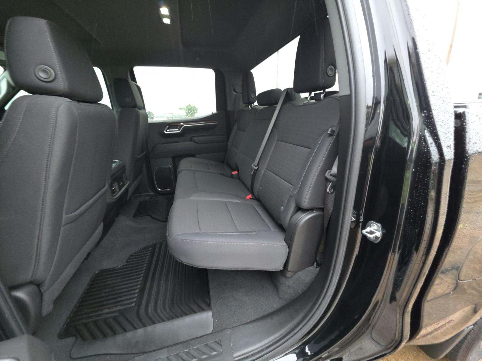 2024 Chevrolet Silverado 1500 RST AWD