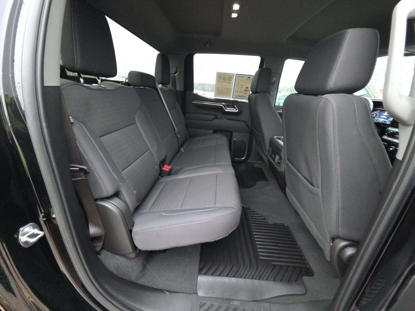 2024 Chevrolet Silverado 1500 RST AWD