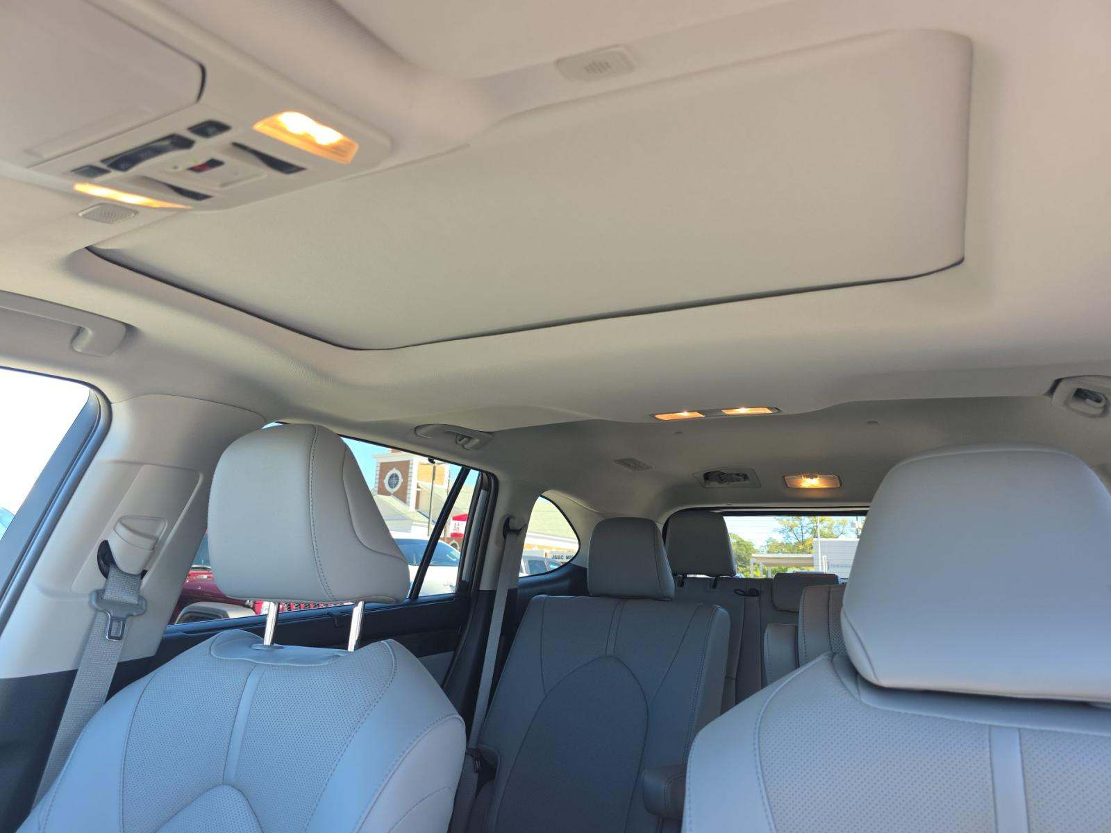 2024 Toyota Highlander Limited FWD