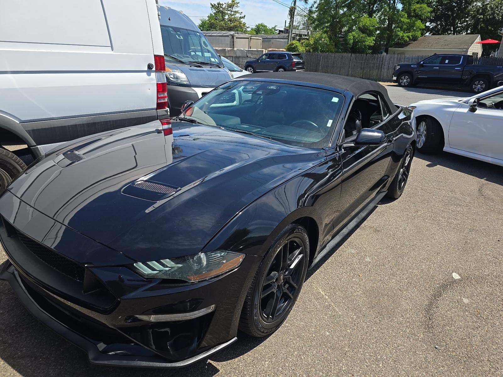 2021 Ford Mustang EcoBoost Premium RWD