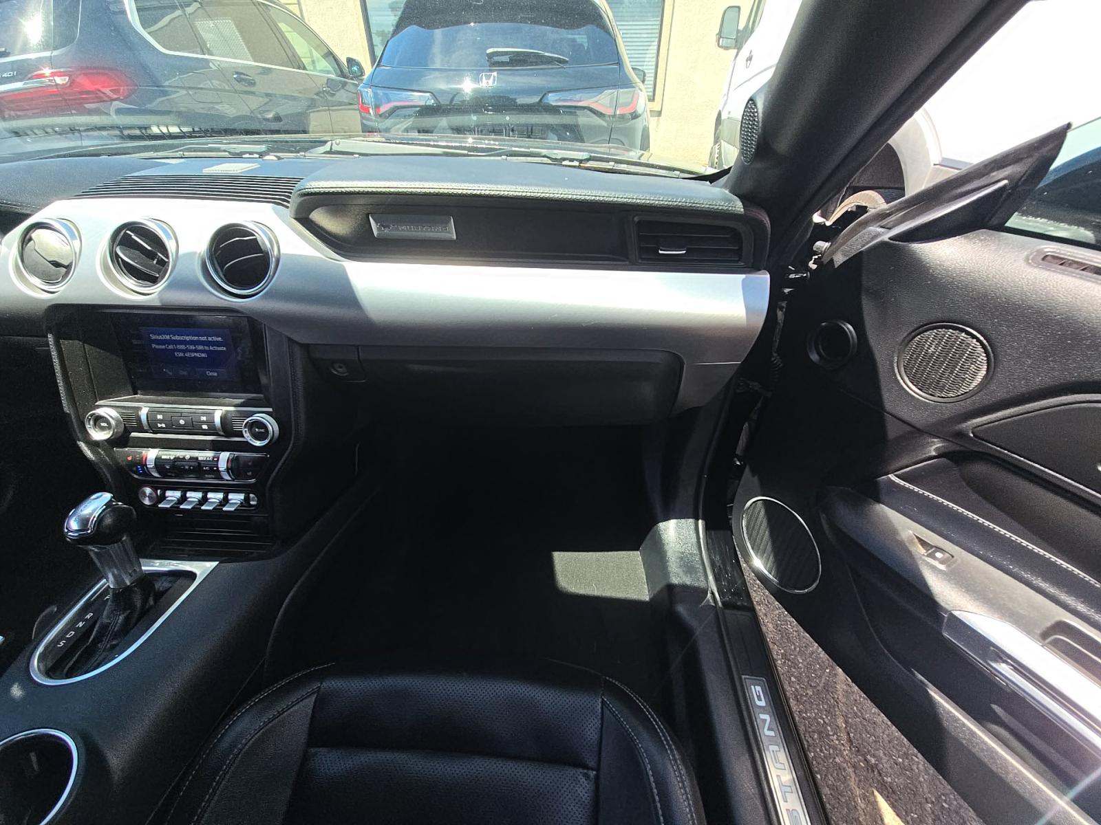 2021 Ford Mustang EcoBoost Premium RWD