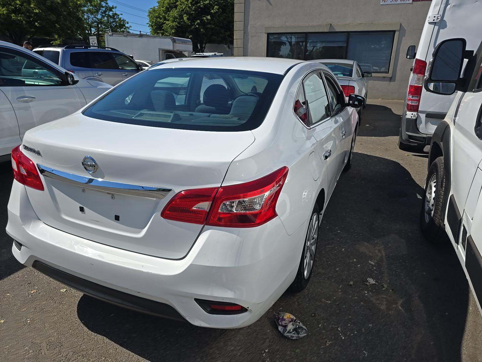 NISSAN SENTRA - 3