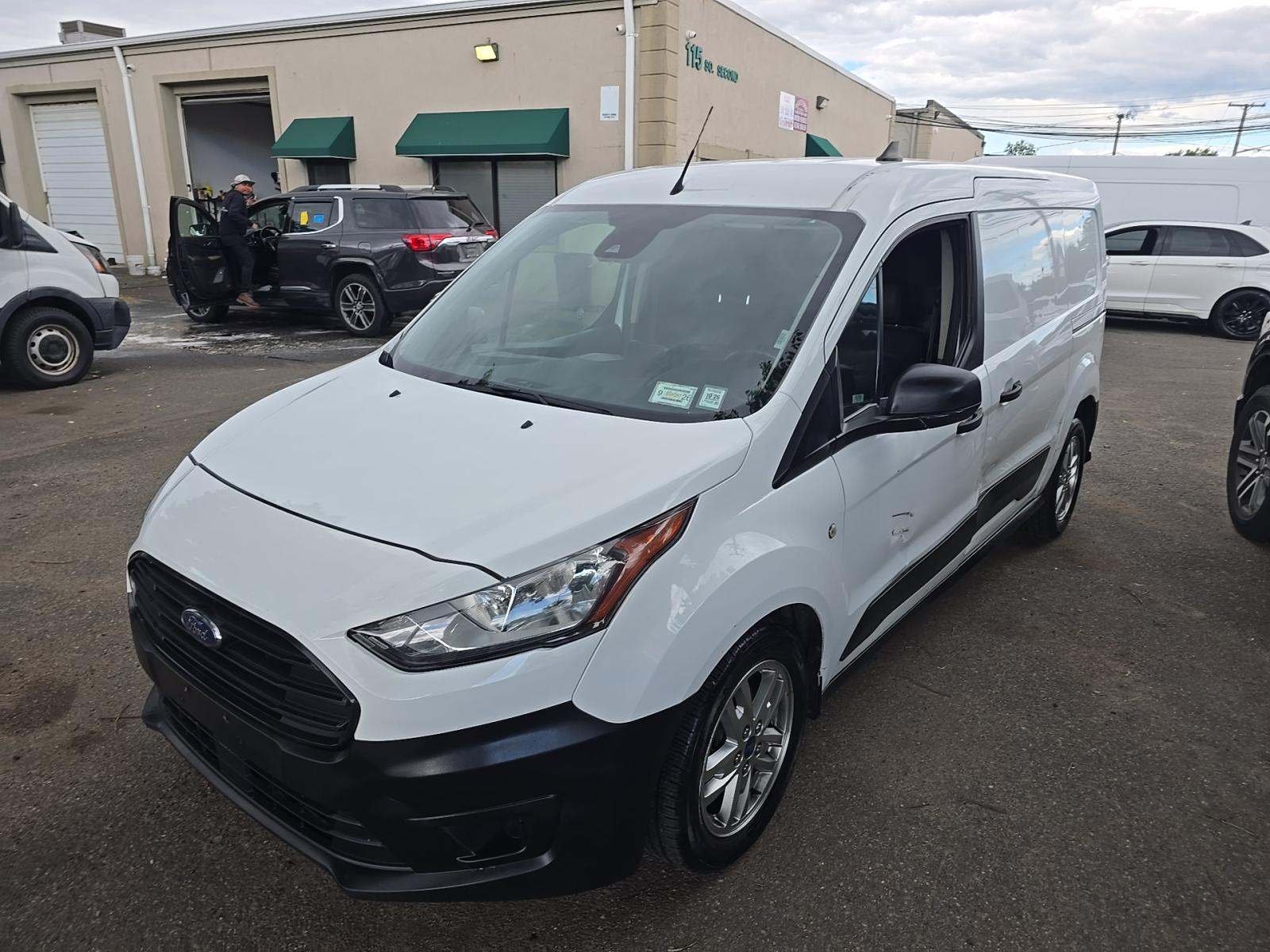 FORD TRANSIT CONNECT - 1