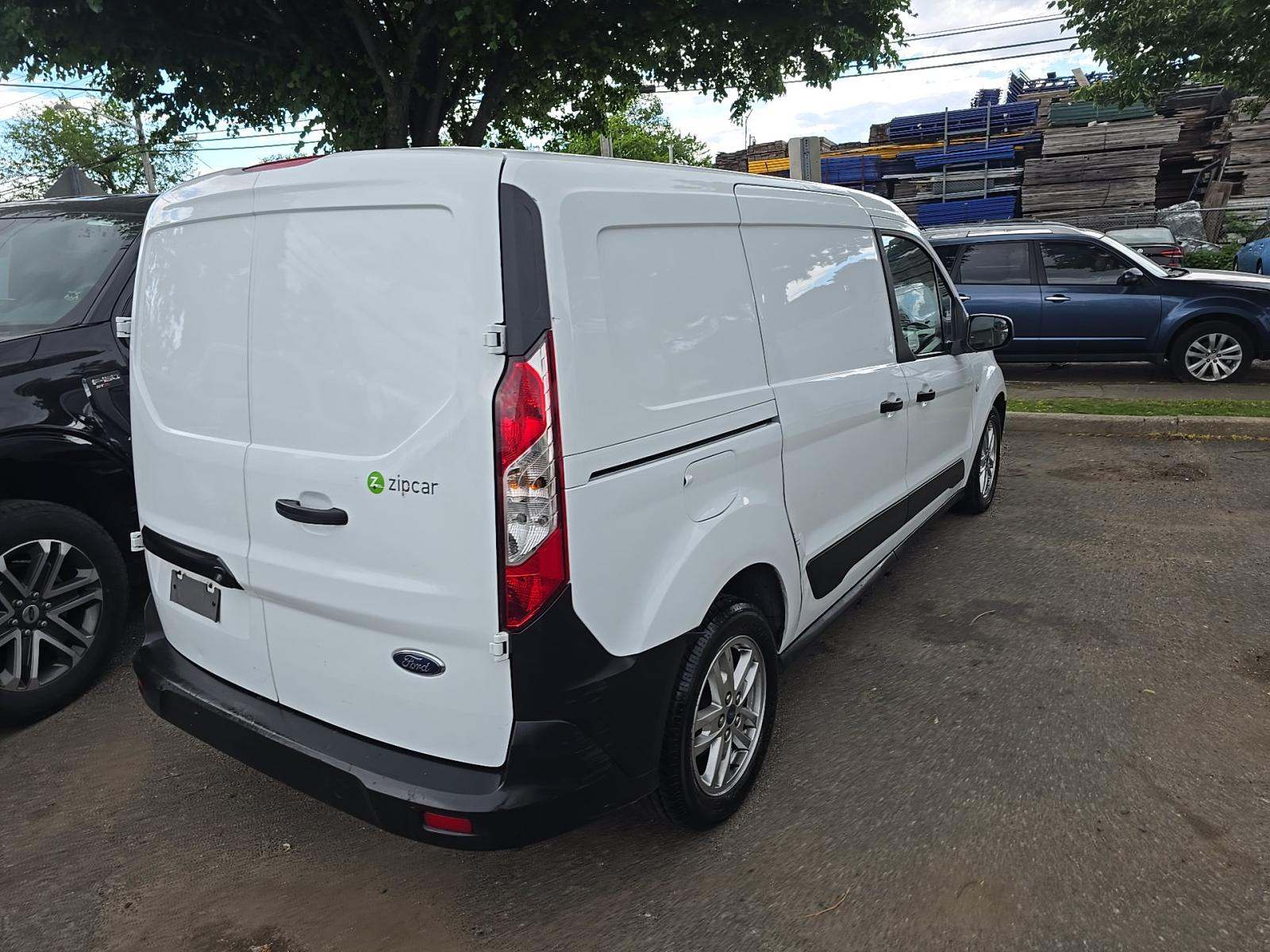FORD TRANSIT CONNECT - 3
