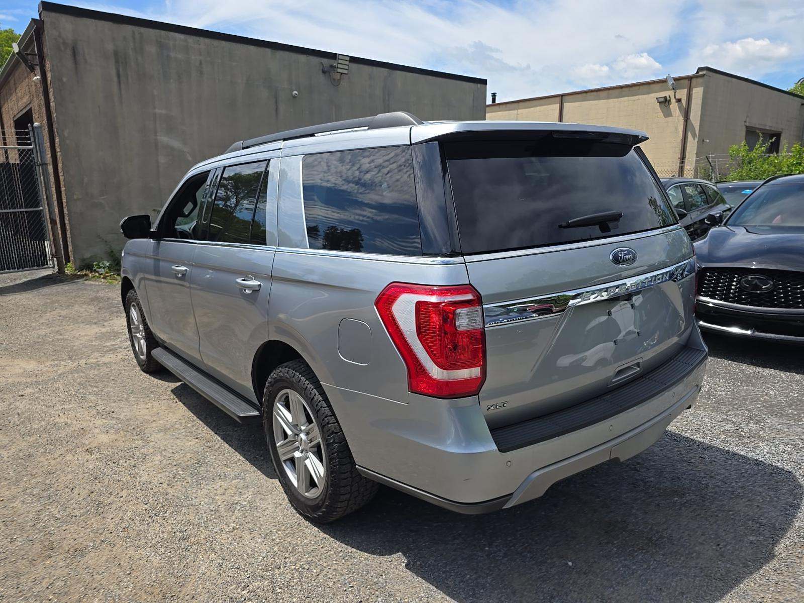 FORD EXPEDITION - 2