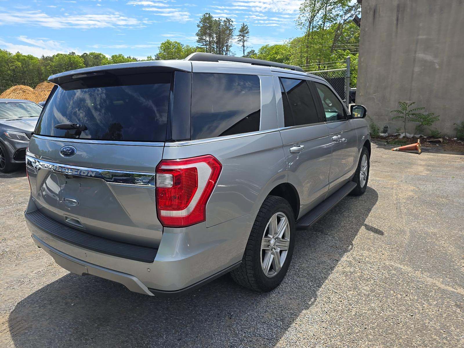 FORD EXPEDITION - 3