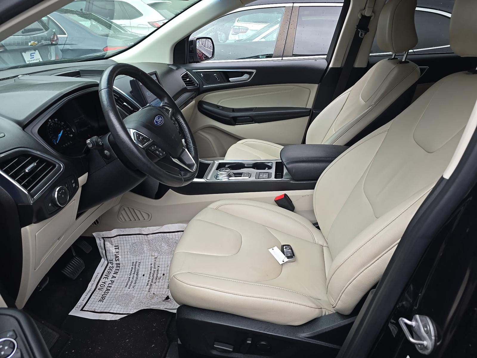2022 Ford Edge Titanium AWD