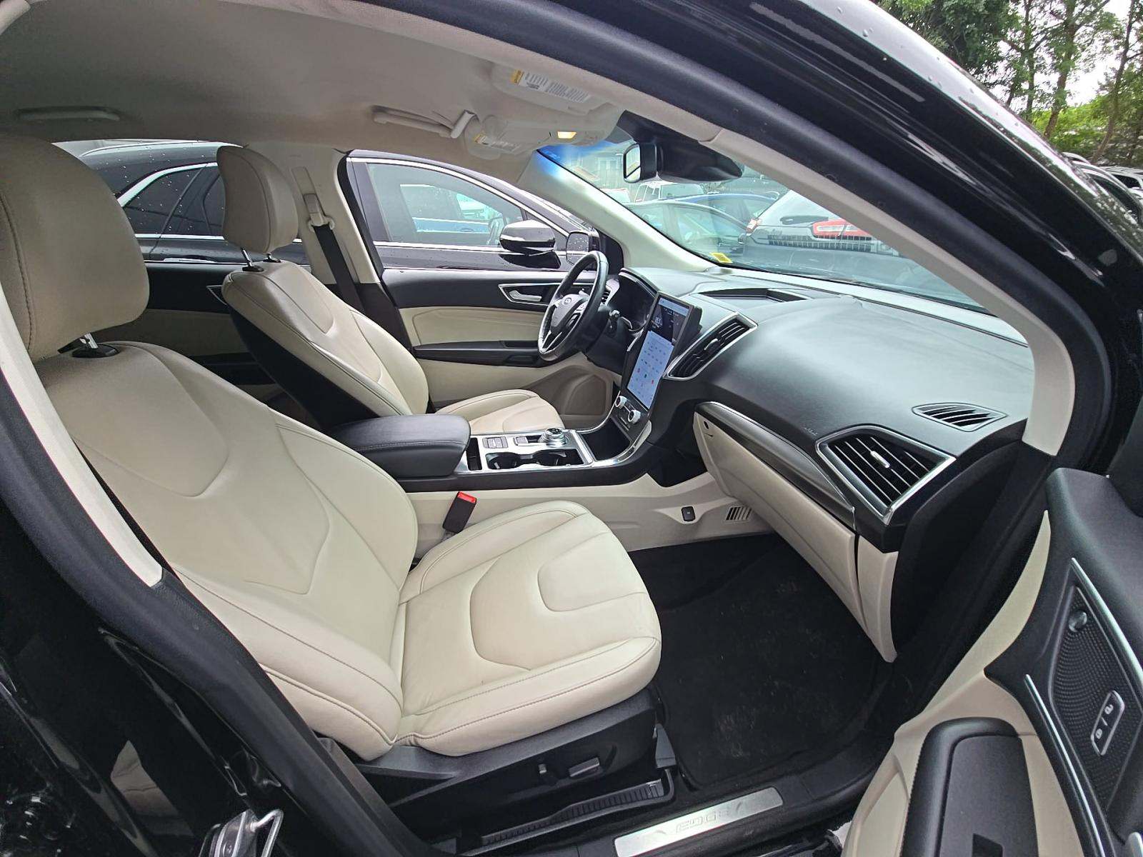 2022 Ford Edge Titanium AWD