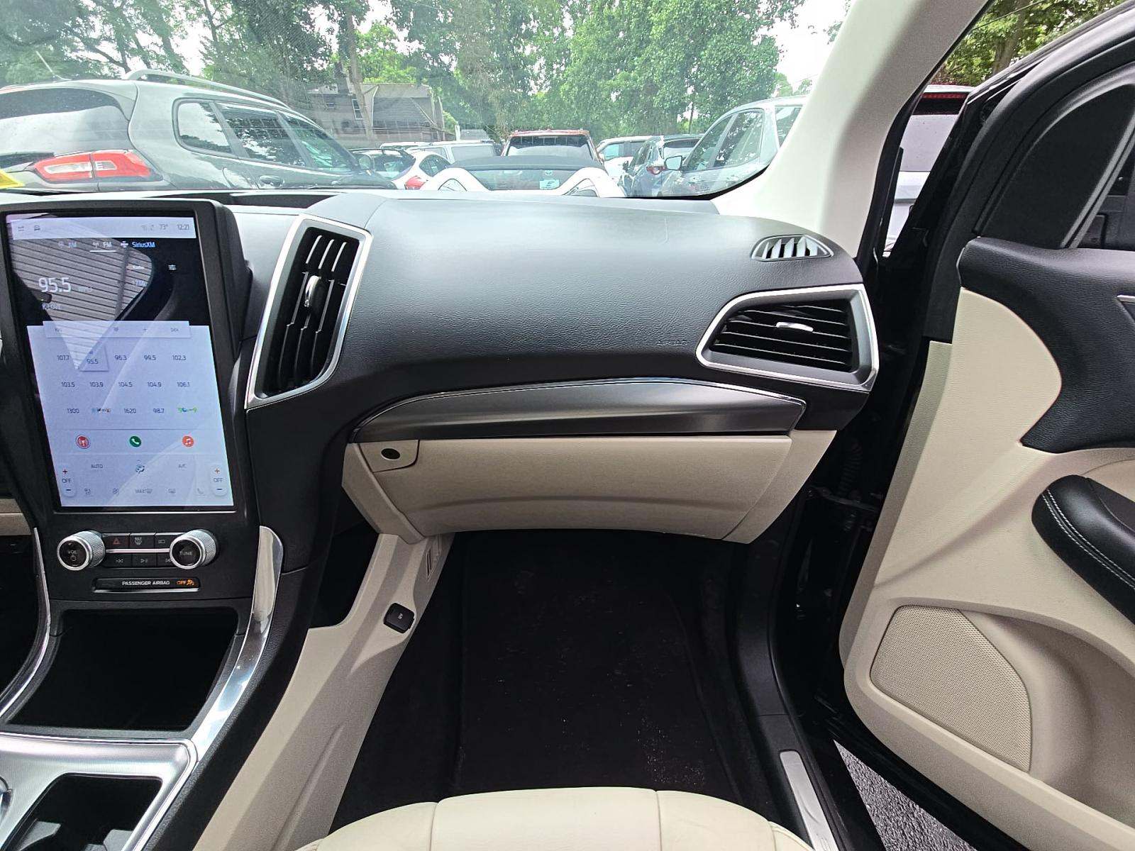 2022 Ford Edge Titanium AWD