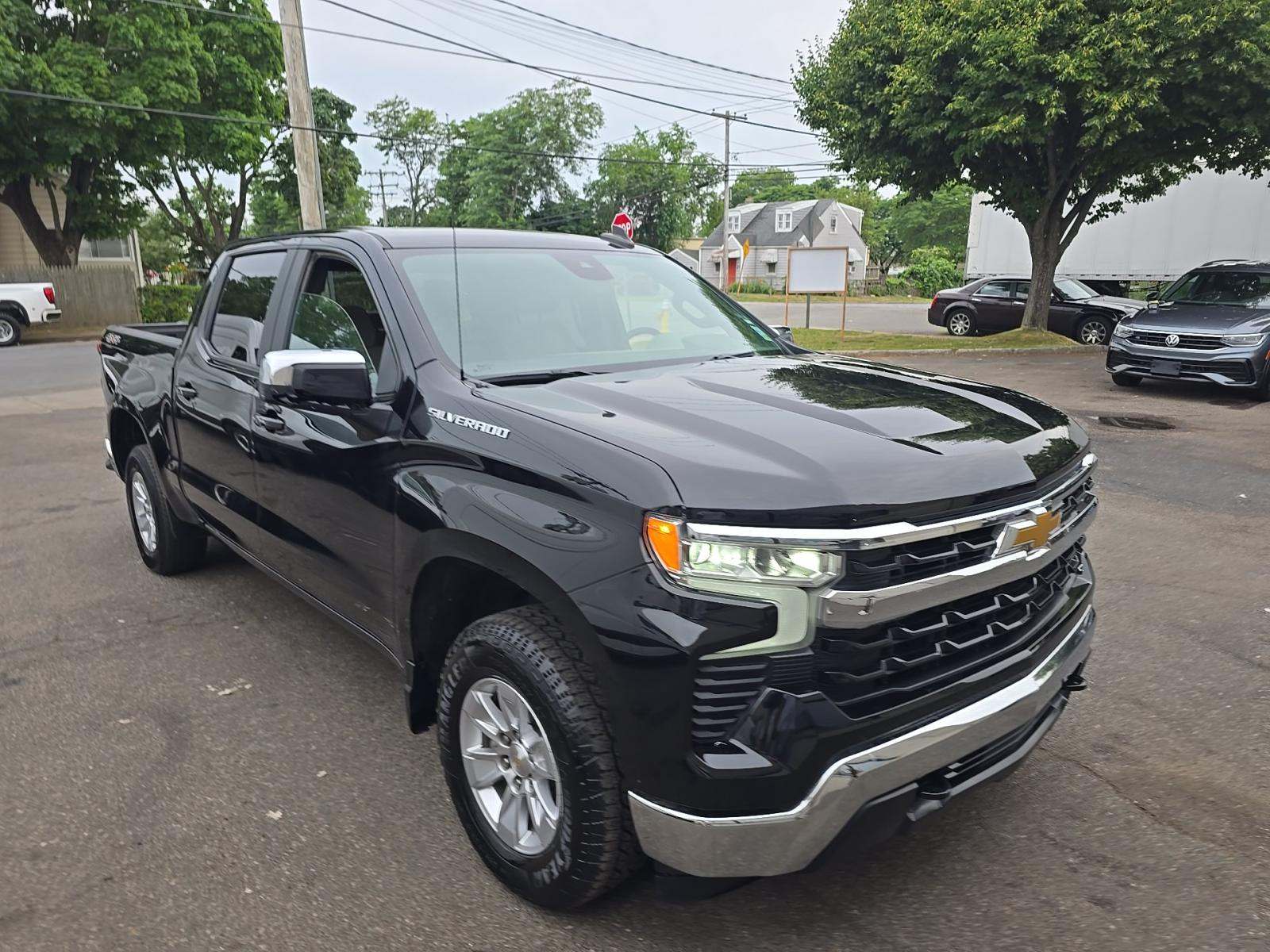 2025 Chevrolet Silverado 1500 LT AWD