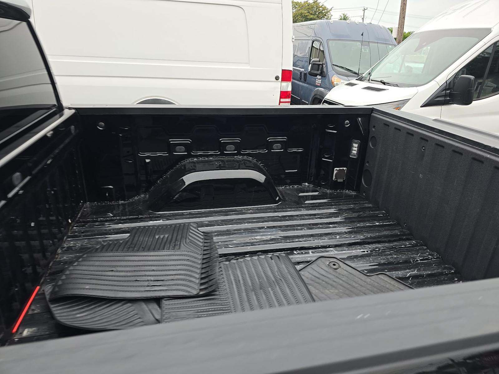 2025 Chevrolet Silverado 1500 LT AWD