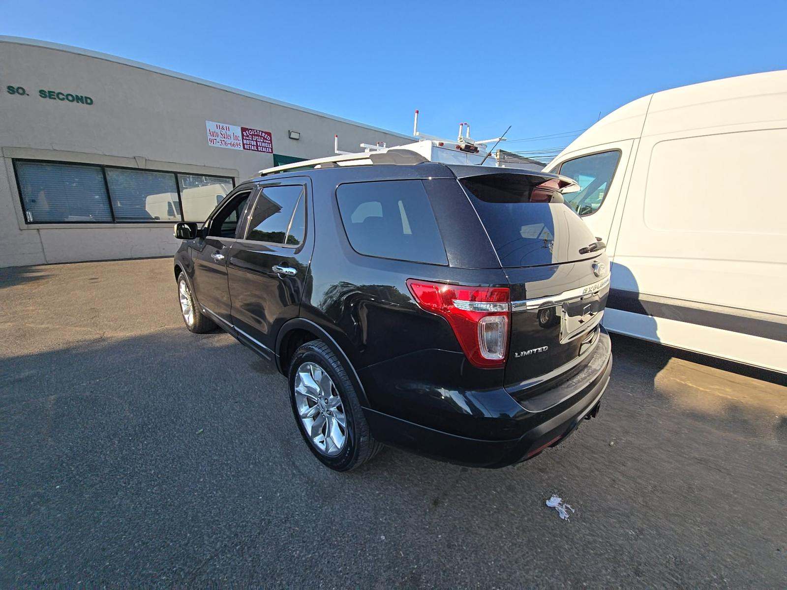 FORD EXPLORER - 2
