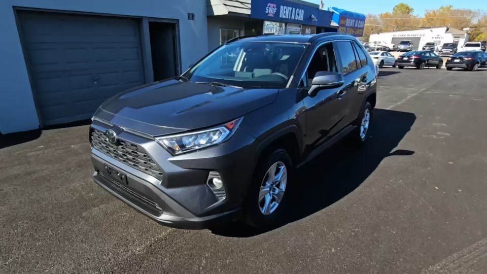 2020 Toyota RAV4 XLE
