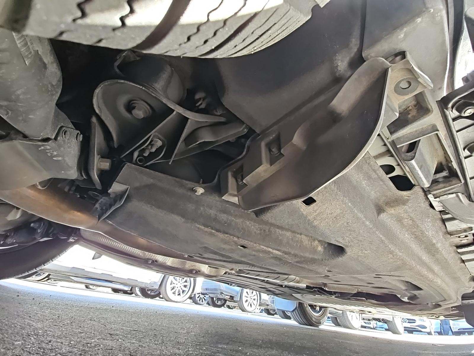 2023 Land Rover Defender 110 SE AWD