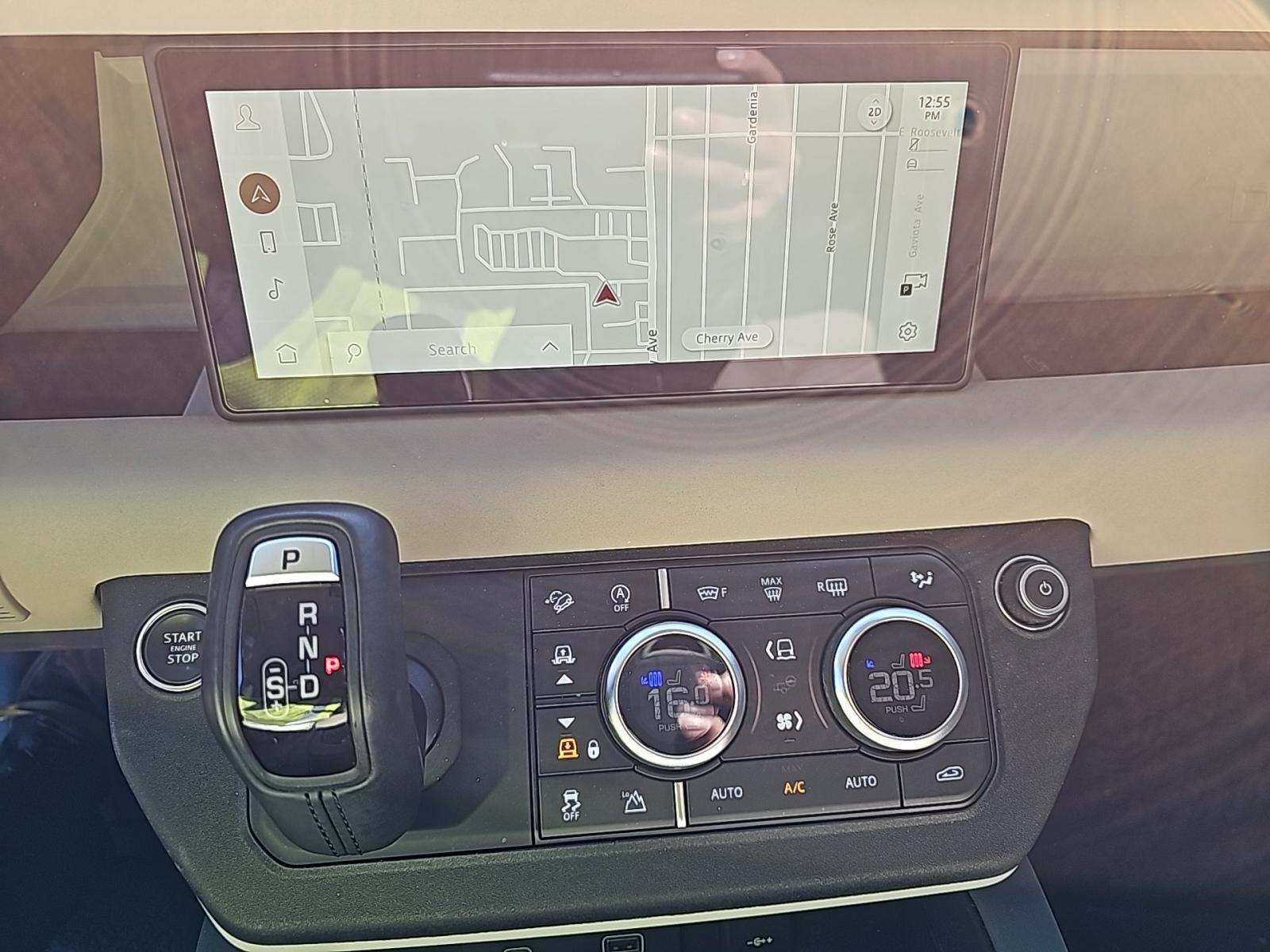 2023 Land Rover Defender 110 SE AWD