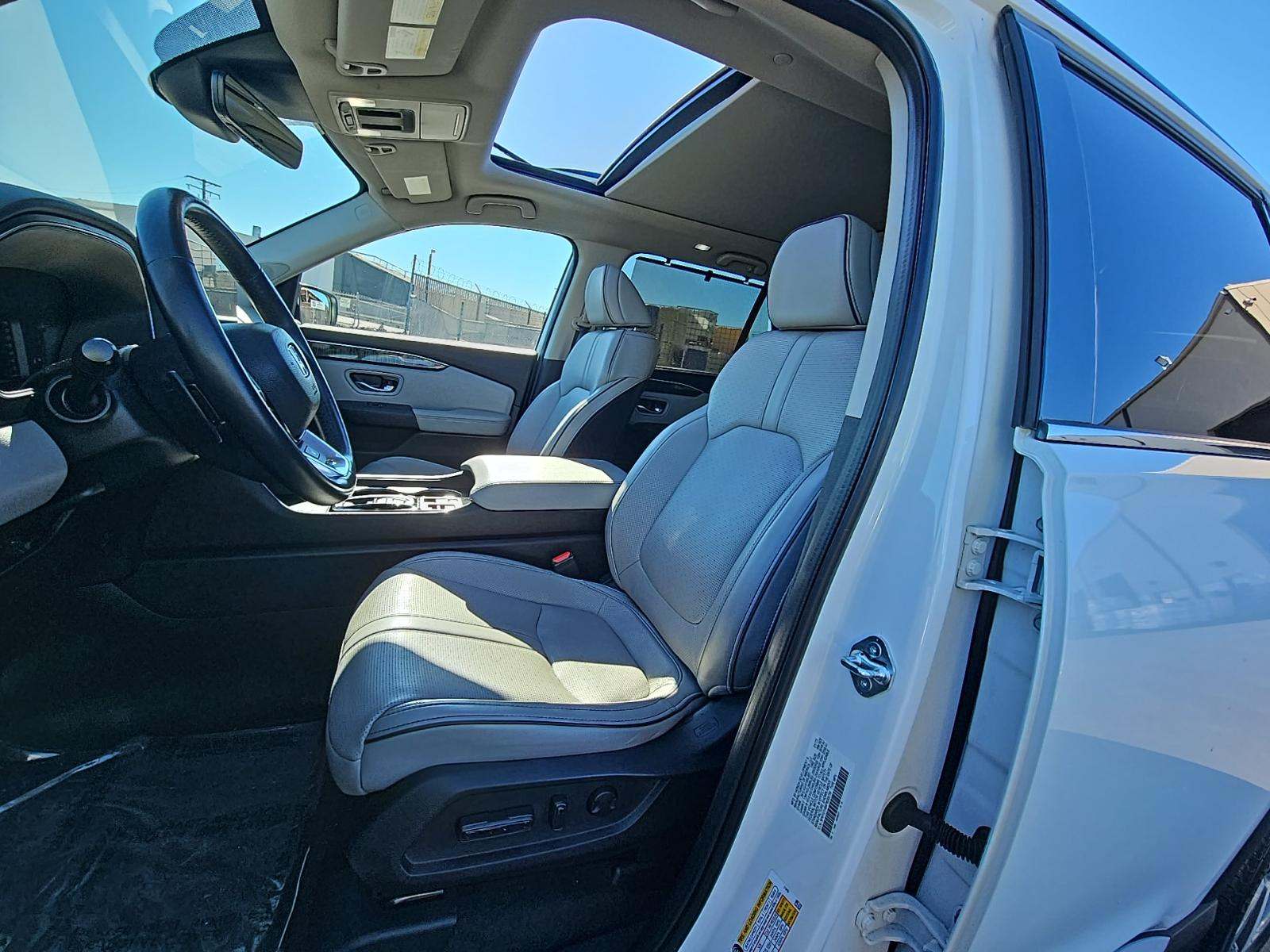 2023 Honda Pilot Elite AWD