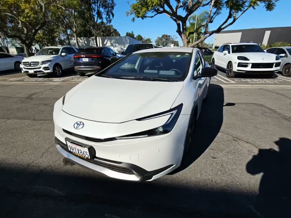 2024 Toyota Prius Prime SE FWD