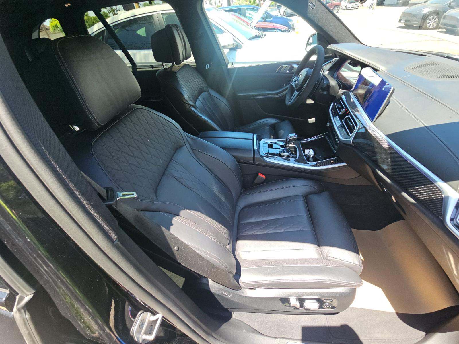 2021 BMW X5 M50i AWD