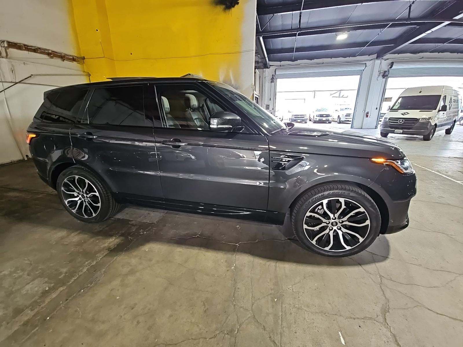 2022 Land Rover Range Rover Sport HSE Silver Edition AWD