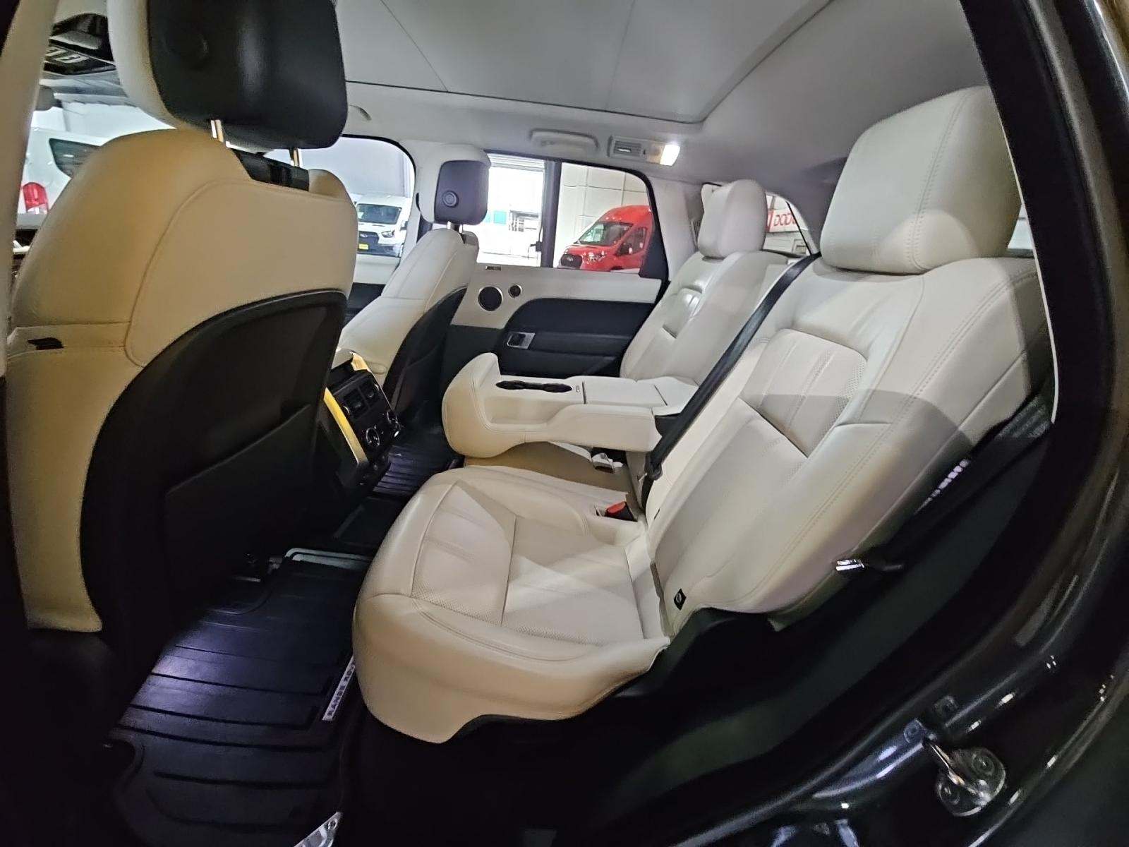 2022 Land Rover Range Rover Sport HSE Silver Edition AWD