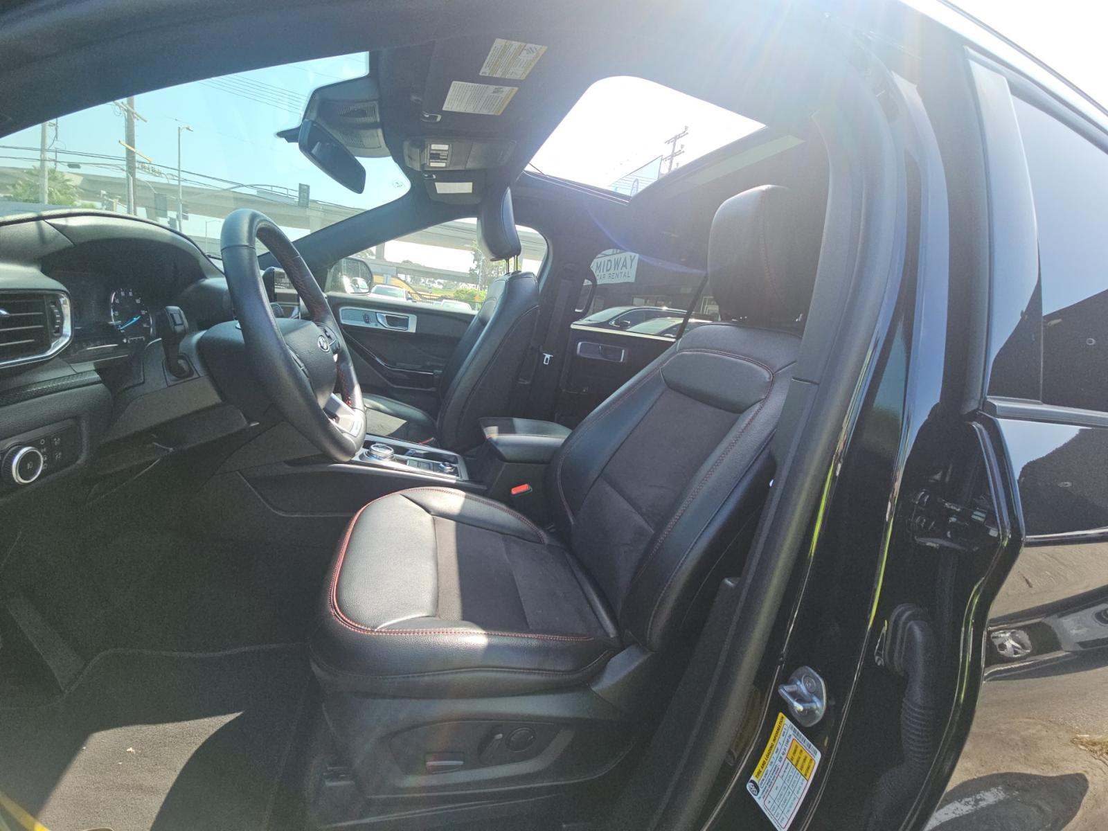 2024 Ford Explorer ST-Line AWD