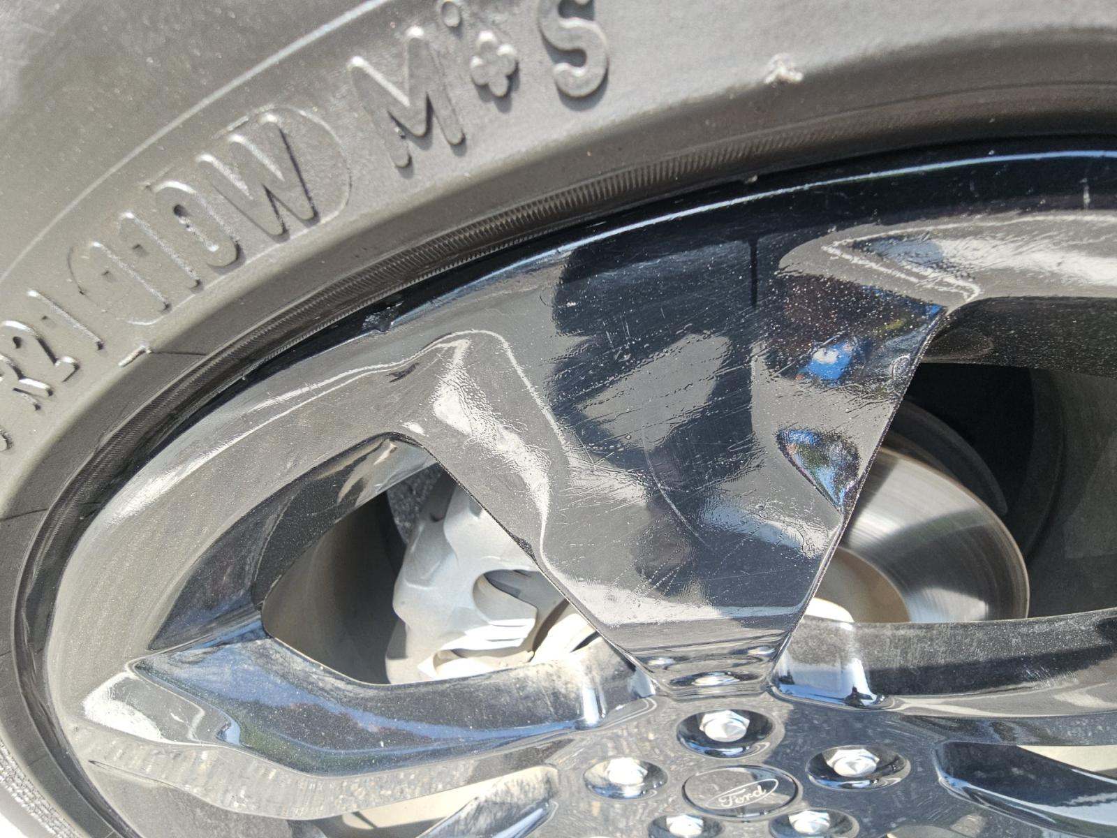 2024 Ford Explorer ST-Line AWD