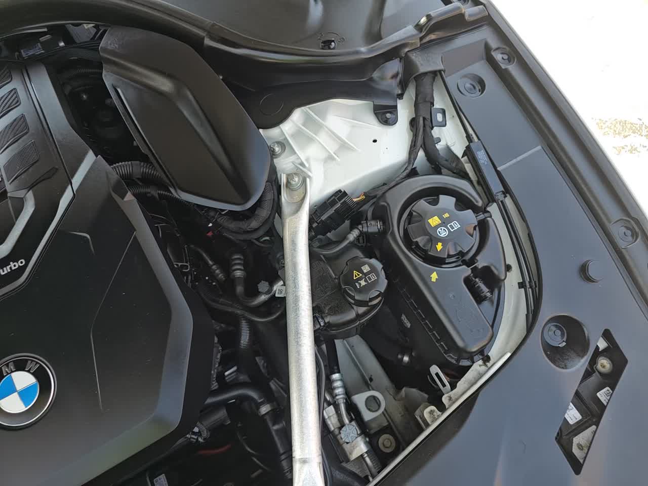 2023 BMW 5 Series 530i RWD
