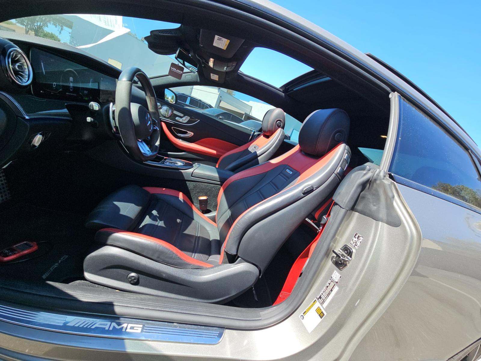 MERCEDES-BENZ E-CLASS - 2