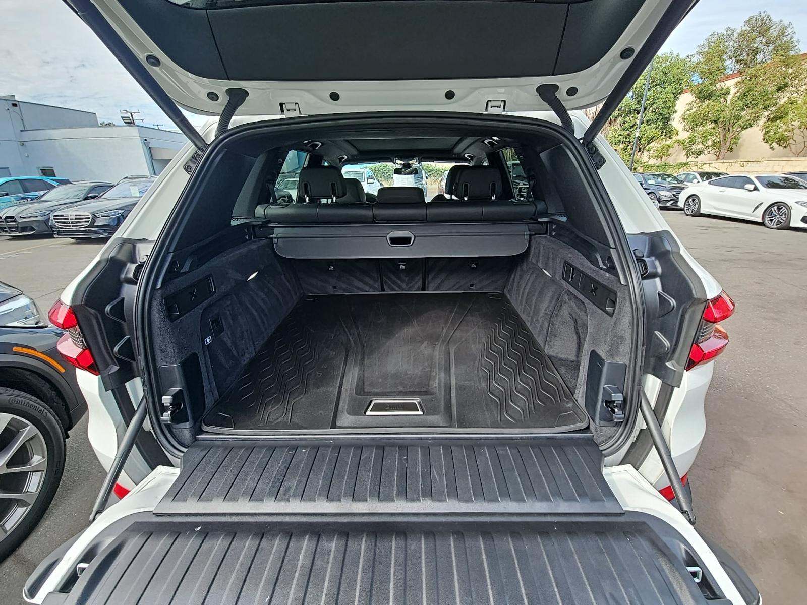 2022 BMW X5 xDrive40i AWD