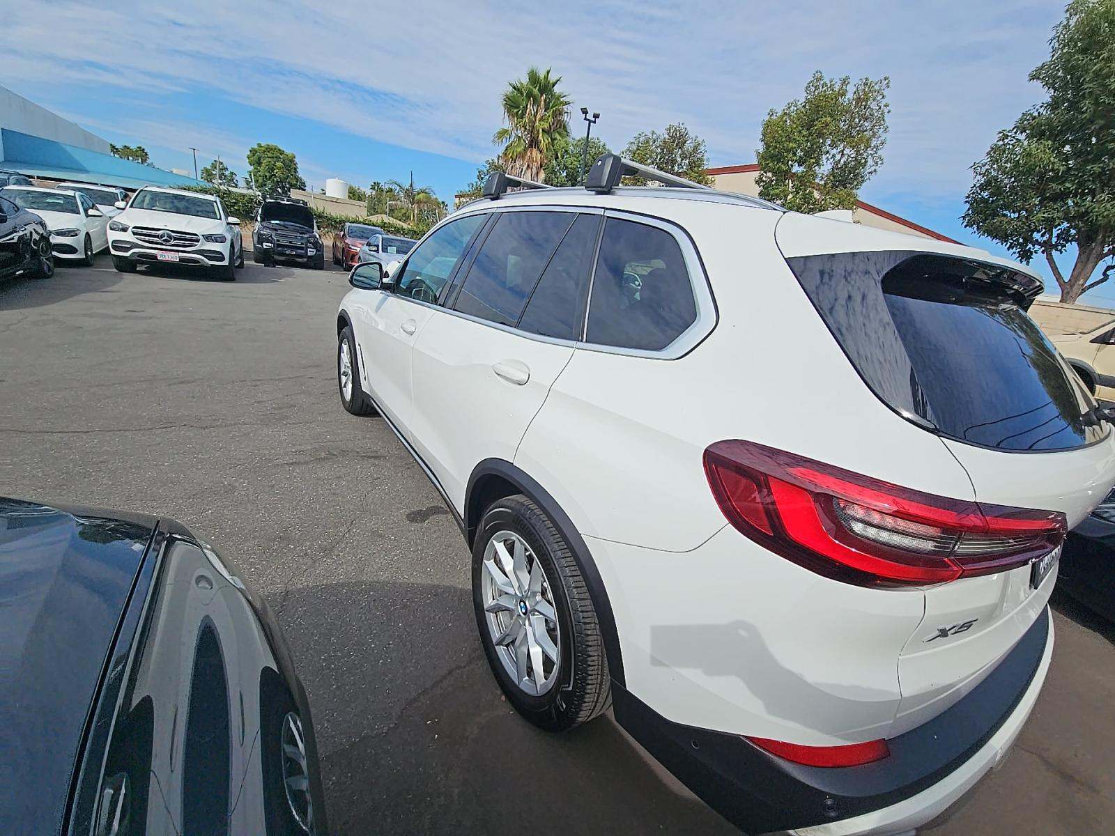2022 BMW X5 xDrive40i AWD