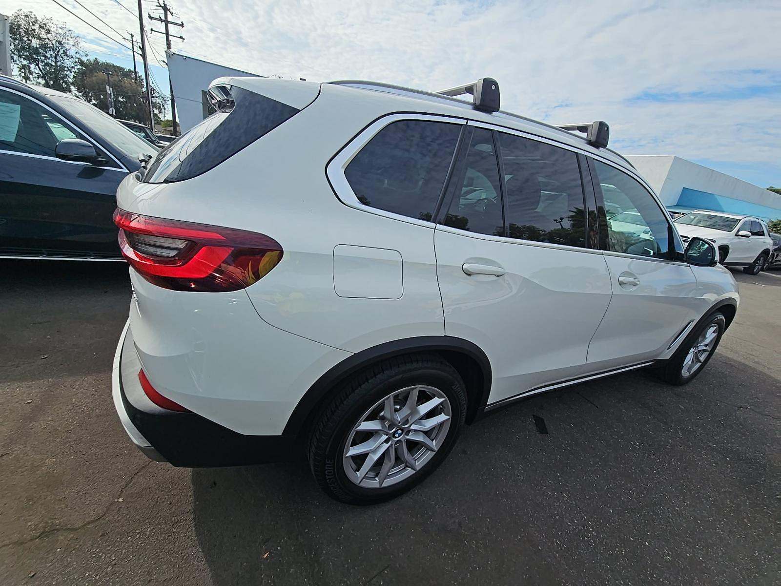 2022 BMW X5 xDrive40i AWD