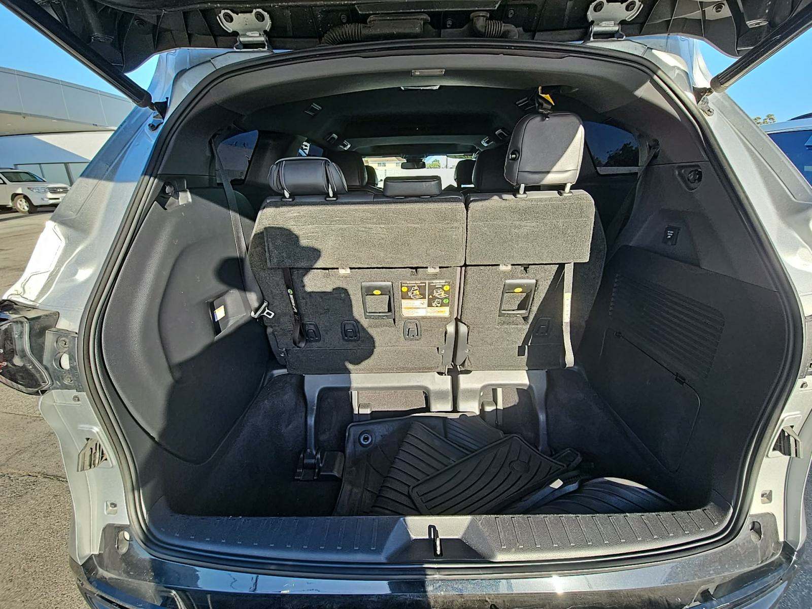 2021 Toyota Sienna XSE FWD