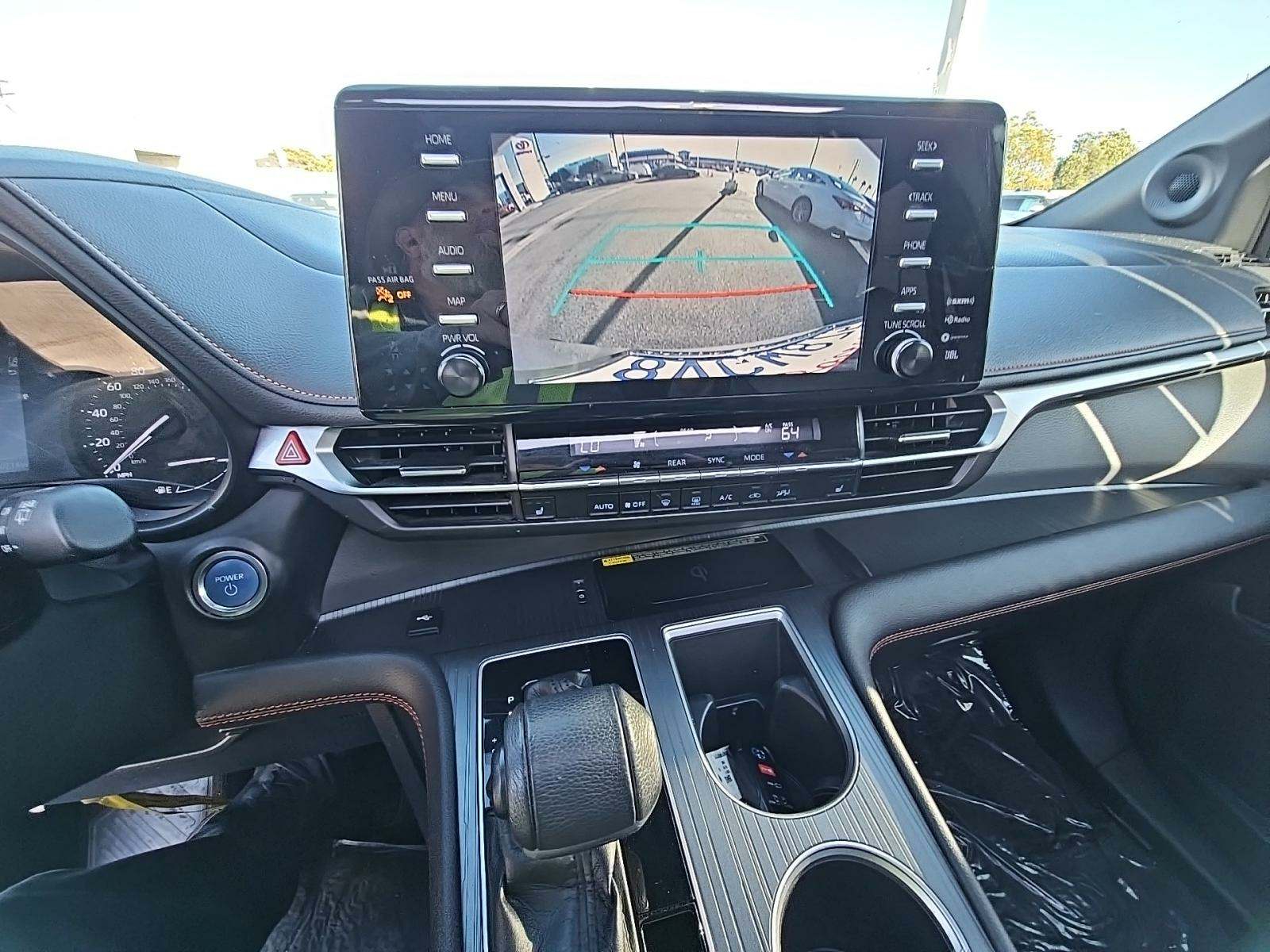 2021 Toyota Sienna XSE FWD