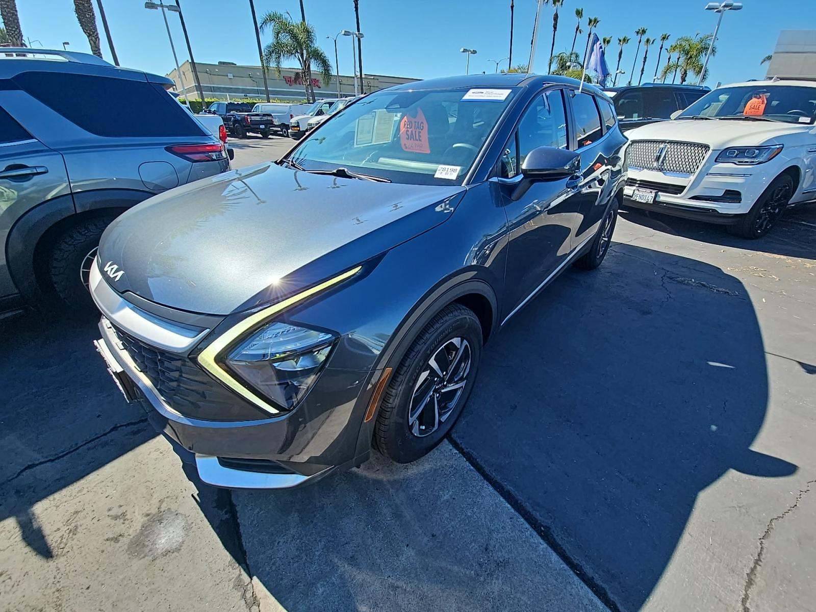 2023 Kia Sportage Hybrid LX AWD