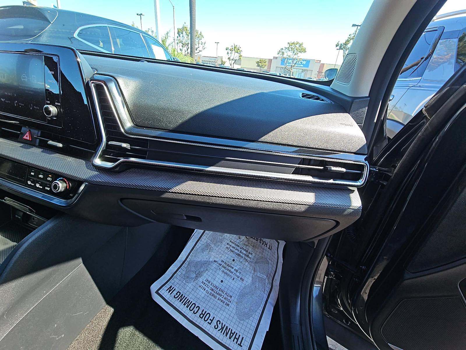 2023 Kia Sportage Hybrid LX AWD