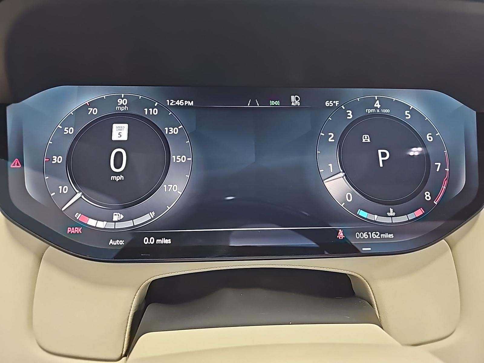 2025 Land Rover Range Rover SE AWD