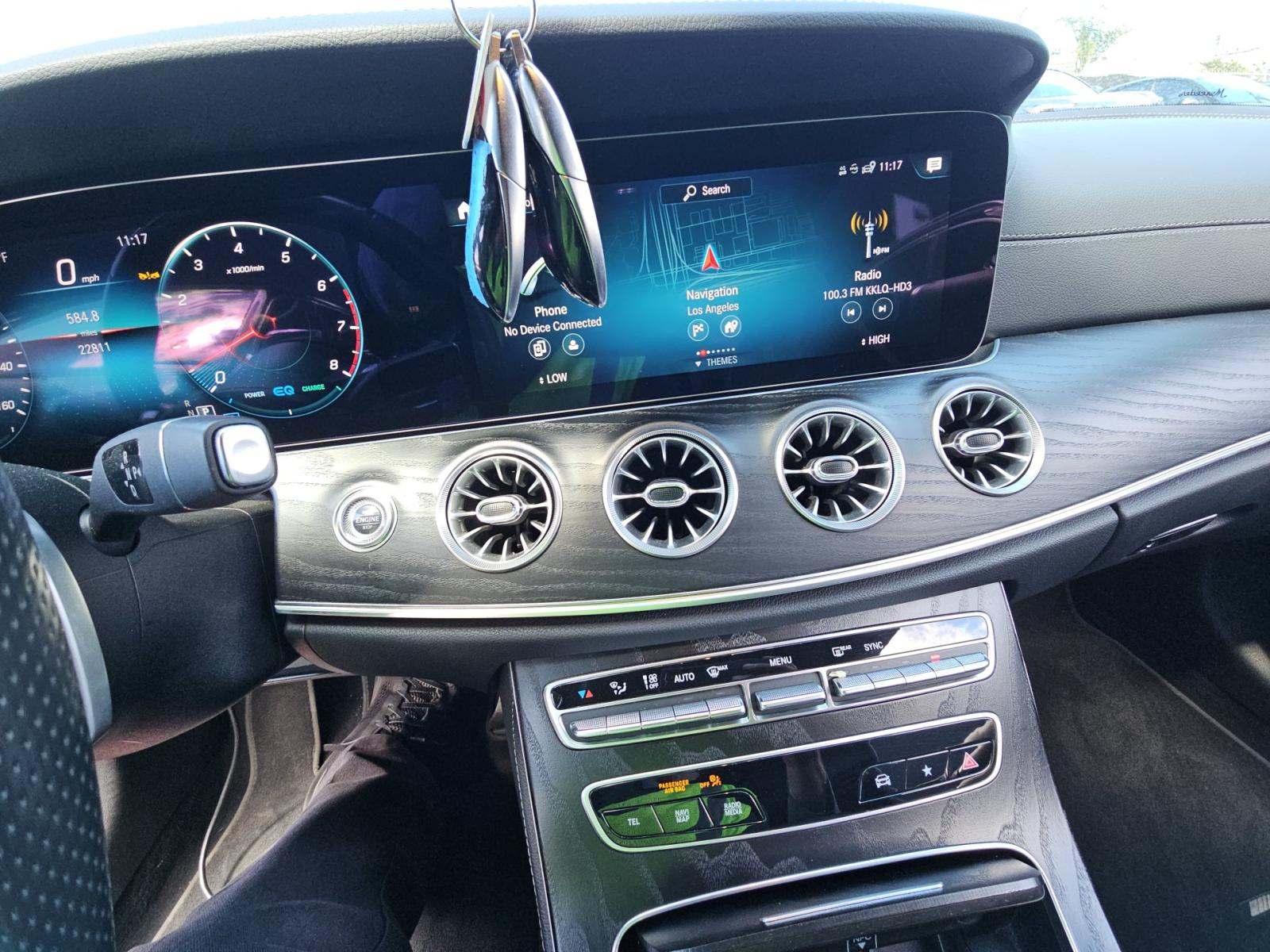 MERCEDES-BENZ E-CLASS - 8