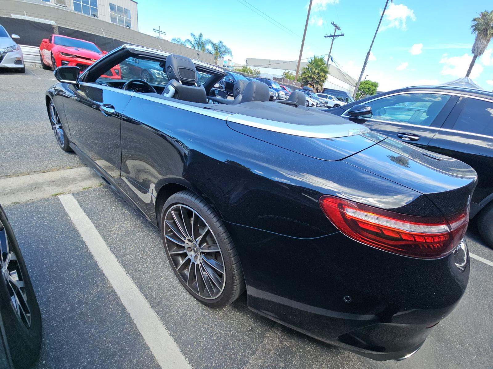 MERCEDES-BENZ E-CLASS - 2