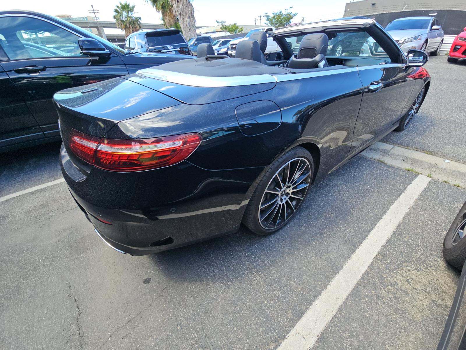 MERCEDES-BENZ E-CLASS - 3