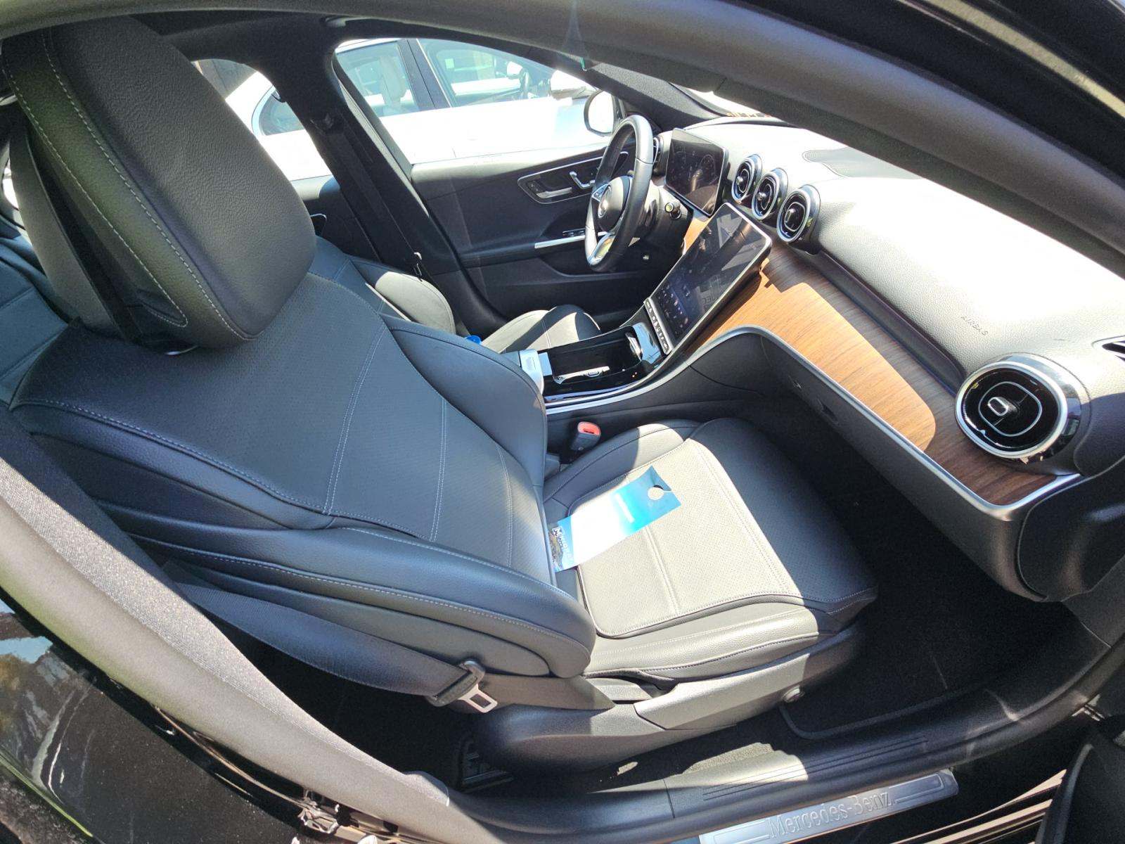 2025 Mercedes-Benz C-Class C 300 RWD