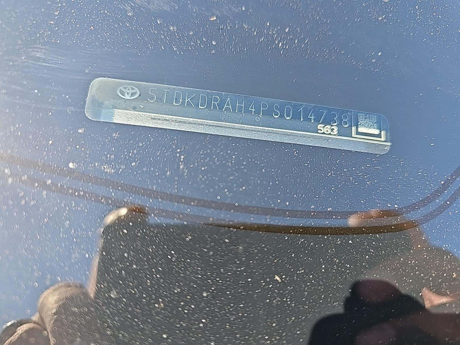 2023 Toyota Highlander XLE FWD