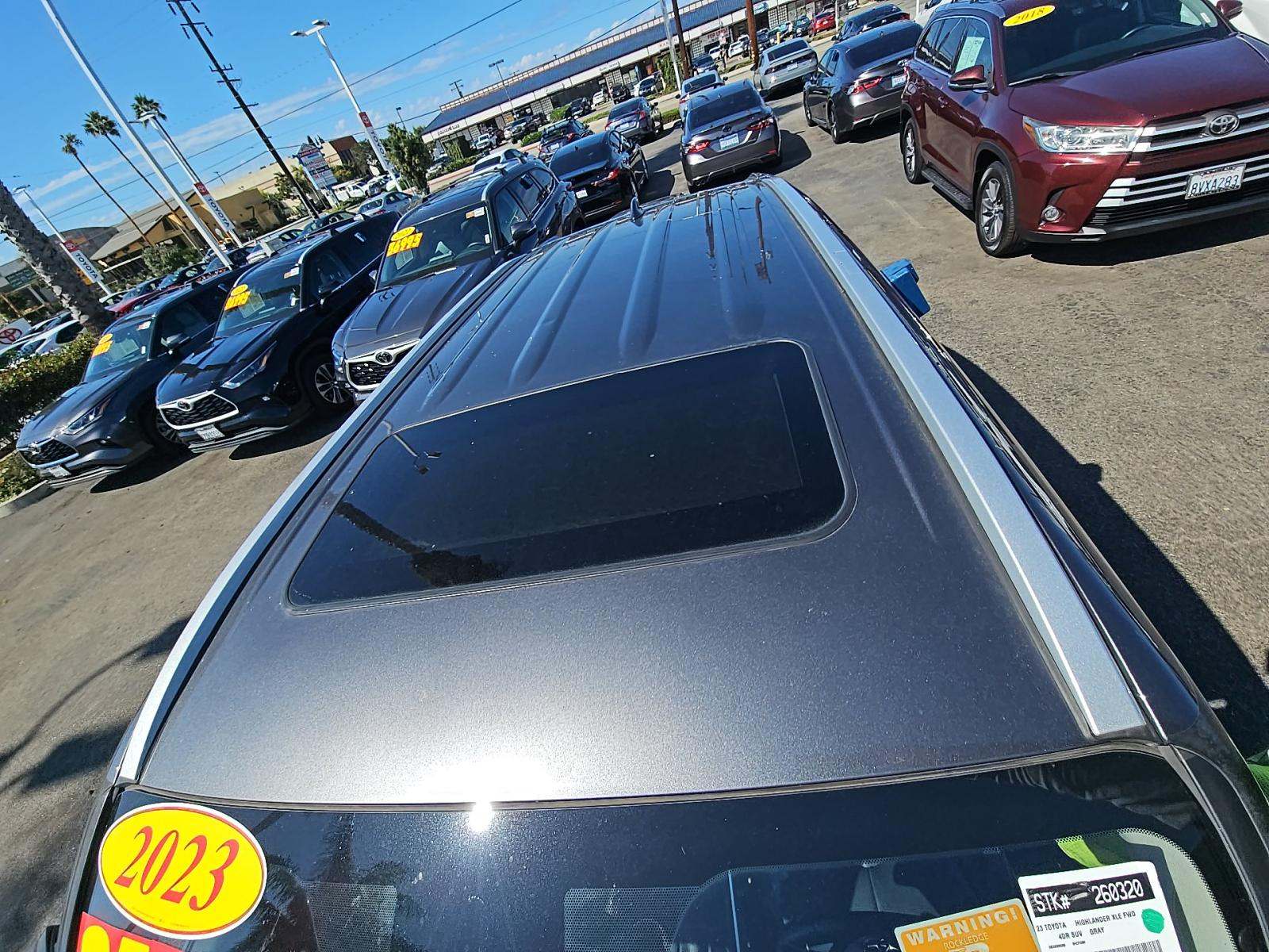 2023 Toyota Highlander XLE FWD